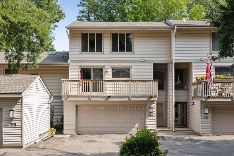 6228 Sandpiper Ct, Edina, MN 55436