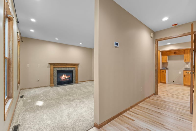 4659 Allendale Dr, White Bear Twp, MN 55127