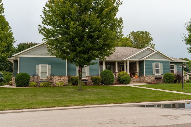 903 13th St S, Benson, MN 56215