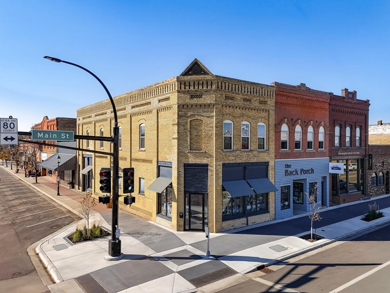101 West Main St, Perham, MN 56573