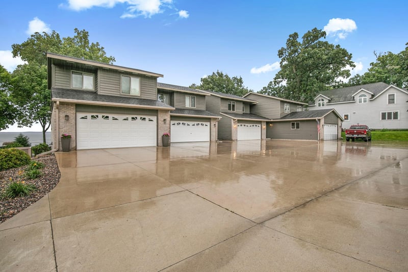 103 Harriet St #C, Spicer, MN 56288