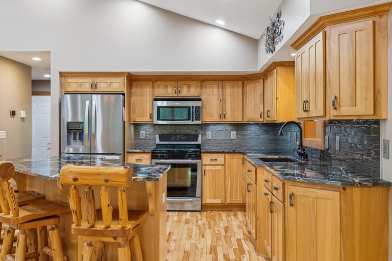 4334 Roy Lake Dr, Nisswa, MN 56468