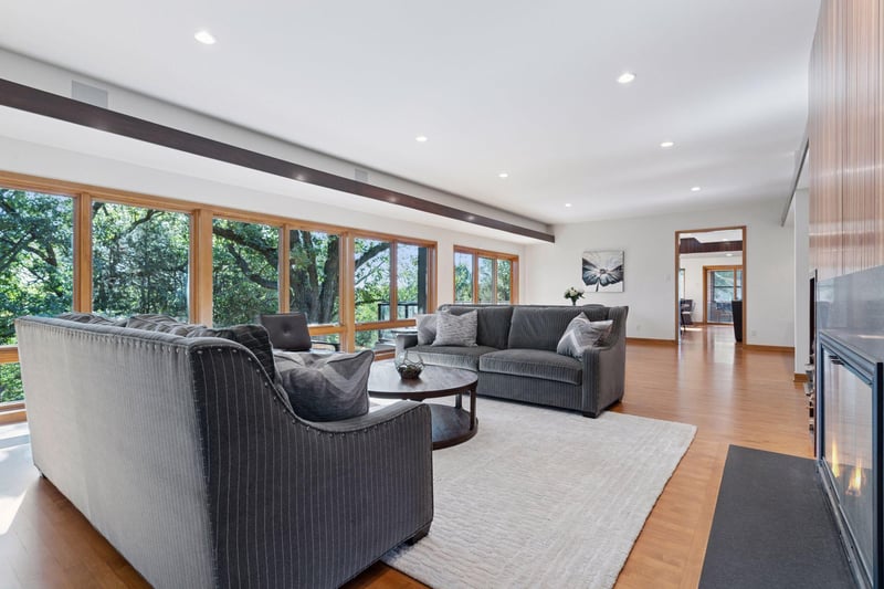 10181 Wild Duck Ps, Eden Prairie, MN 55347