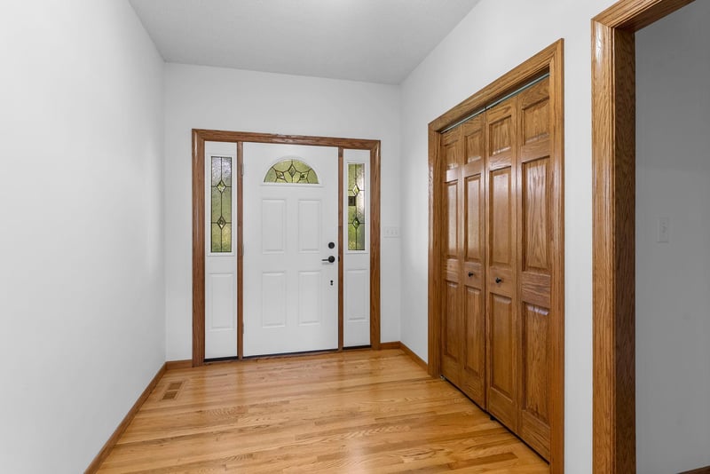 20430 Cottonwood St NW, Oak Grove, MN 55011