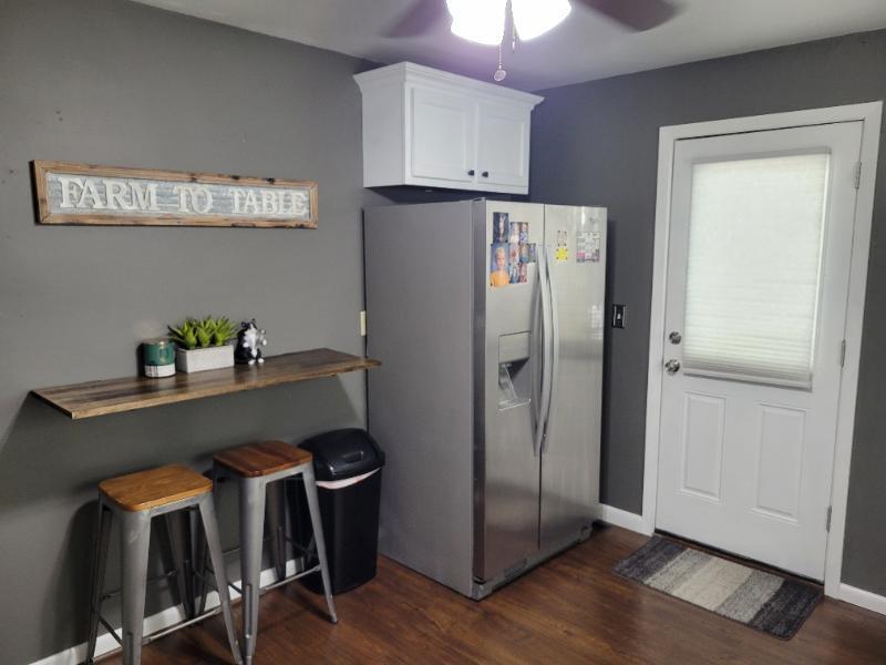 780 1st Ave SW, Wells, MN 56097