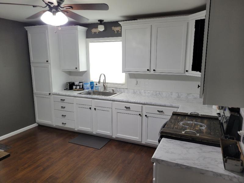 780 1st Ave SW, Wells, MN 56097