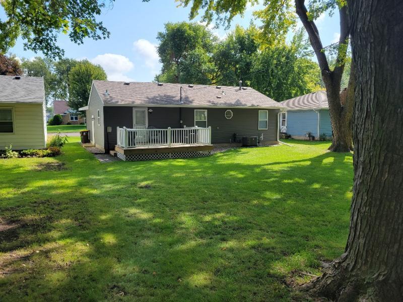 780 1st Ave SW, Wells, MN 56097