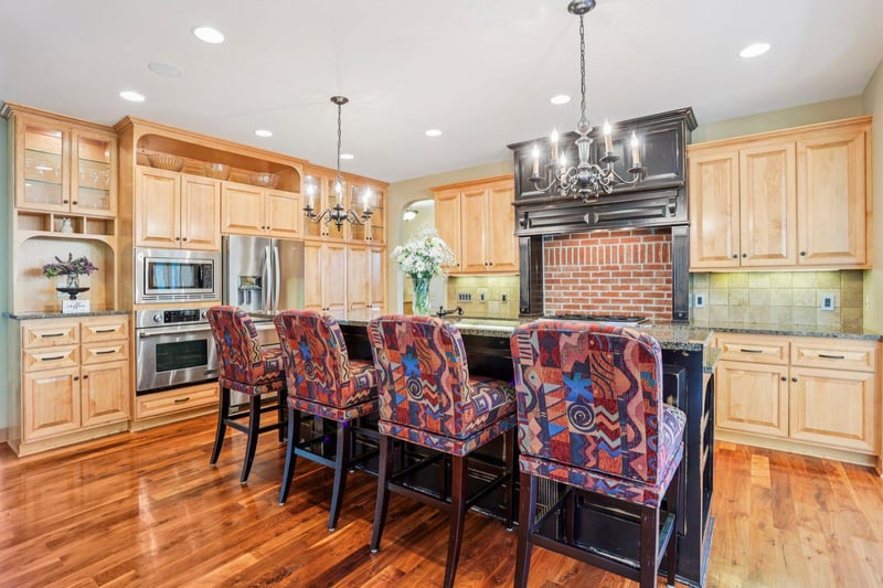 15758 Austin St NE, Ham Lake, MN 55304