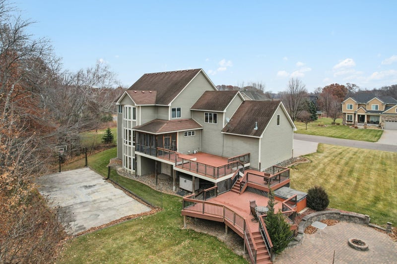 15758 Austin St NE, Ham Lake, MN 55304
