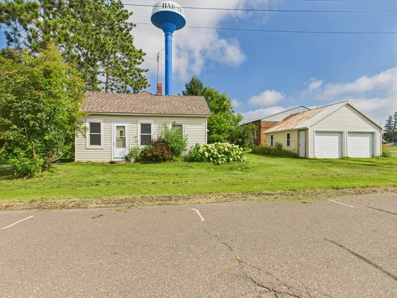6526 439th St, Harris, MN 55032