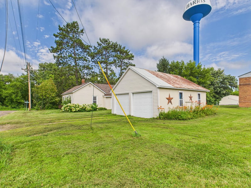 6526 439th St, Harris, MN 55032