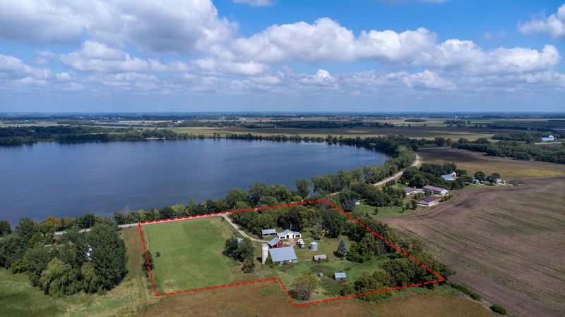 62945 230th St, Litchfield, MN 55355