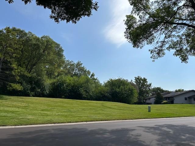 xxxx Linden Dr, Eden Prairie, MN 55347