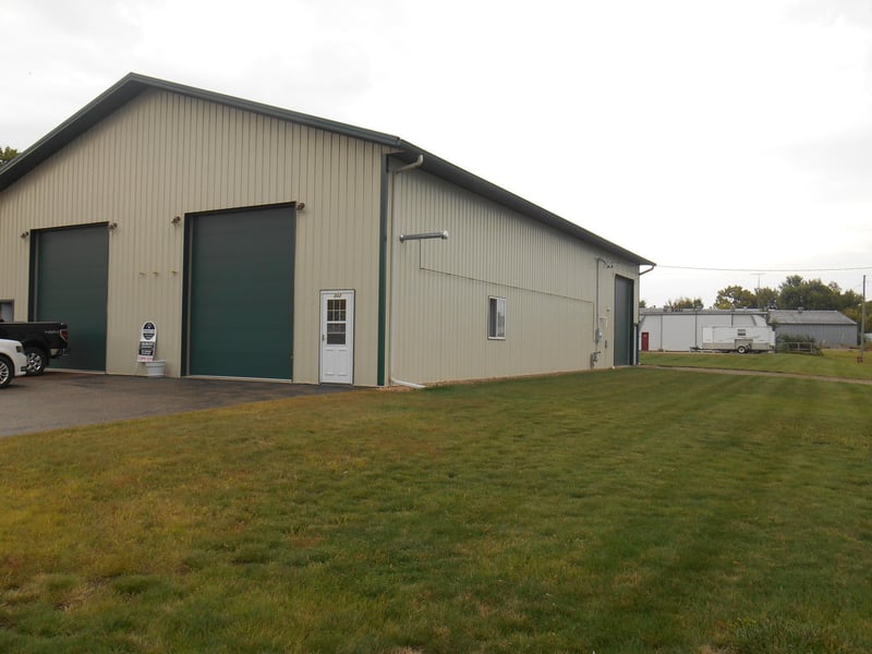 312 Commercial Ave S, Gaylord, MN 55334