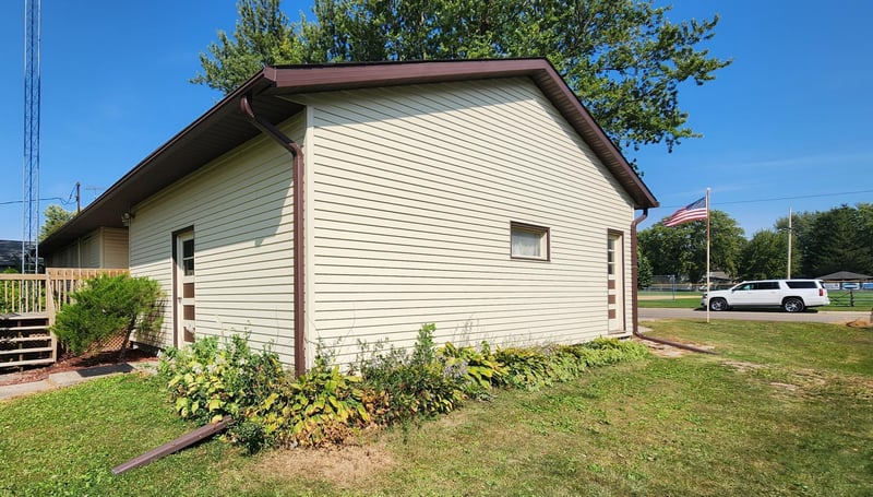 25 4th Ave NW, Elgin, MN 55932