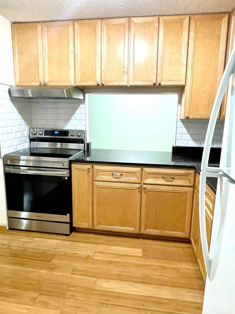 7510 Cahill Rd #119B, Edina, MN 55439