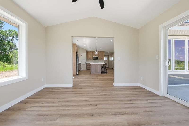 381 Old Glory Dr NE, Alexandria, MN 56308