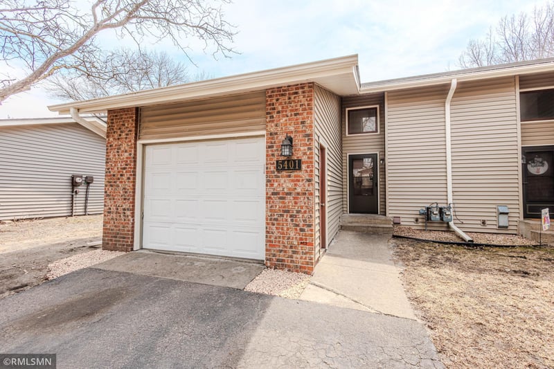 5401 70th Cir N, Brooklyn Center, MN 55429
