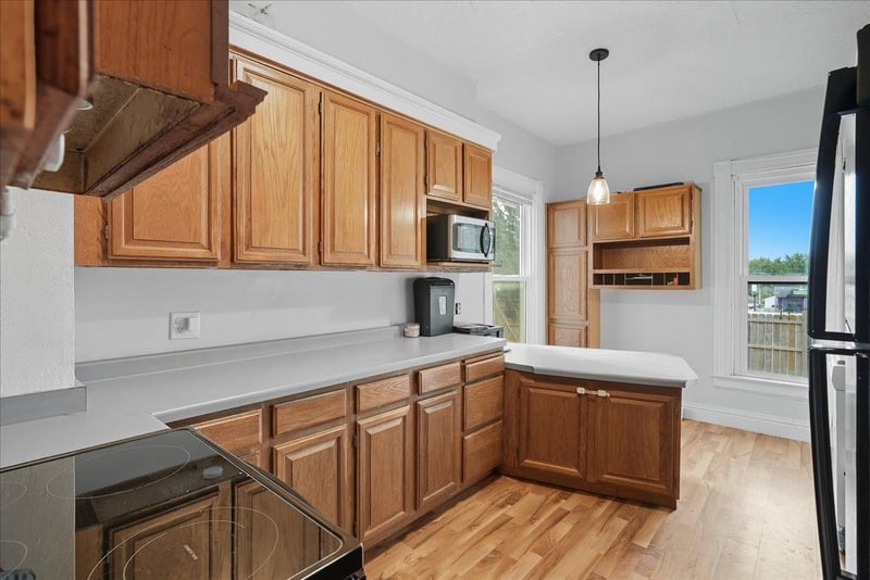 137 N Oak St, Ellsworth, WI 54011