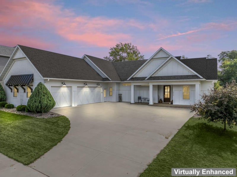 1522 Century Valley Rd NE, Rochester, MN 55906