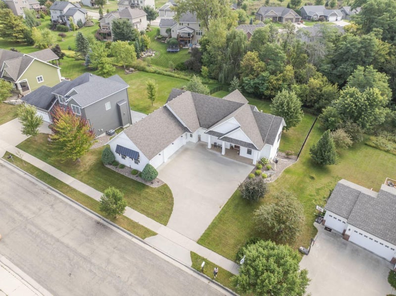 1522 Century Valley Rd NE, Rochester, MN 55906