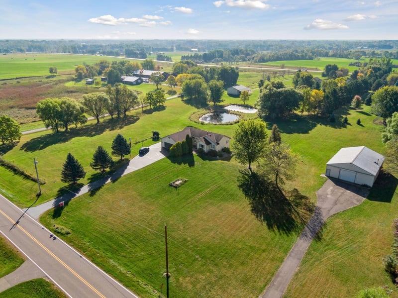 7720 Old Viking Blvd NW, Nowthen, MN 55303