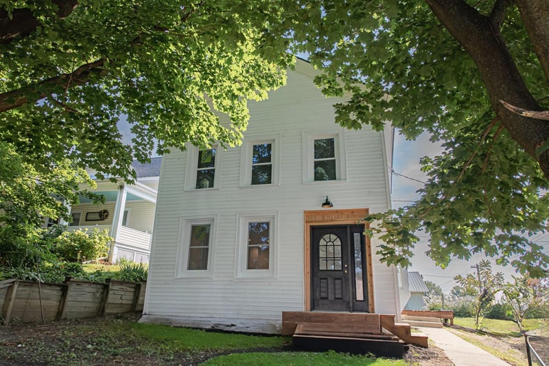 108 Saint Paul St SW, Preston, MN 55965