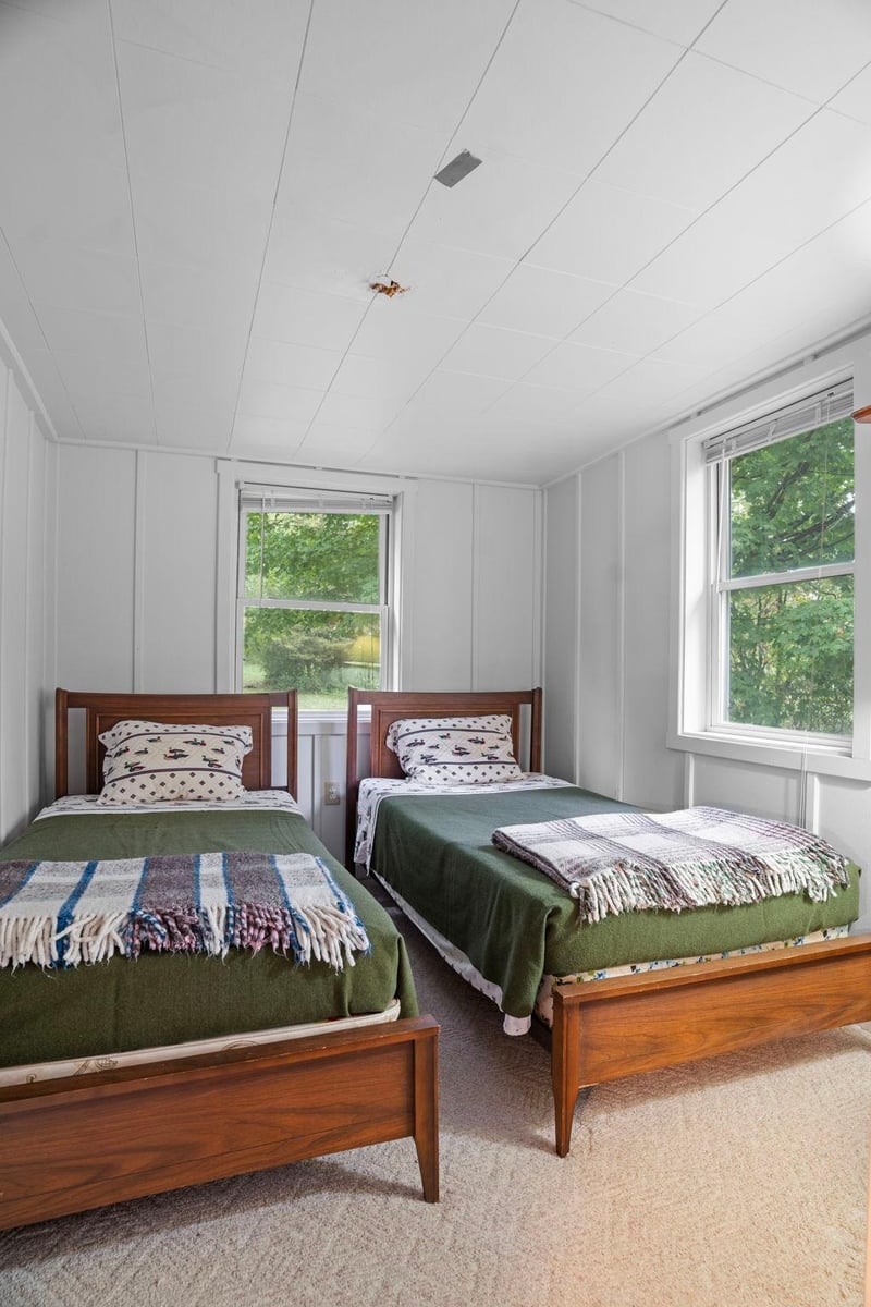 W9396 State Highway 35, Pepin, WI 54759