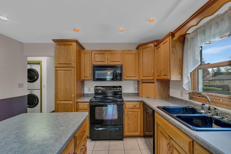 104 E Minnesota St, Grey Eagle, MN 56336