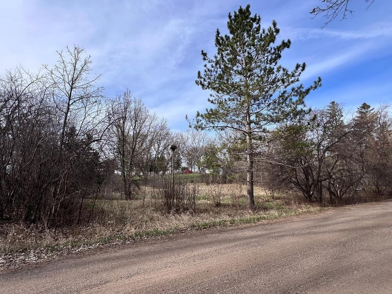 1410 Ridgewood Dr, Fergus Falls, MN 56537