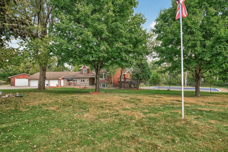 10500 Kadler Ave NE, Monticello, MN 55362