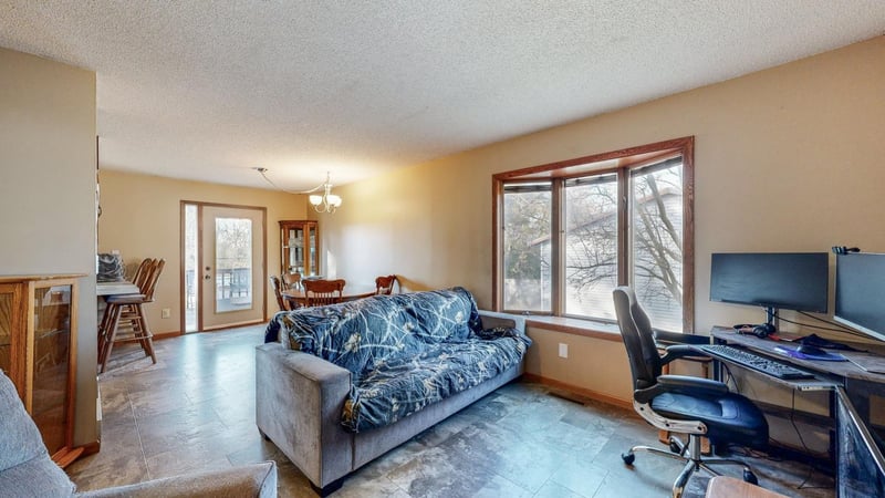 705 Berg Blvd SE, Stewartville, MN 55976