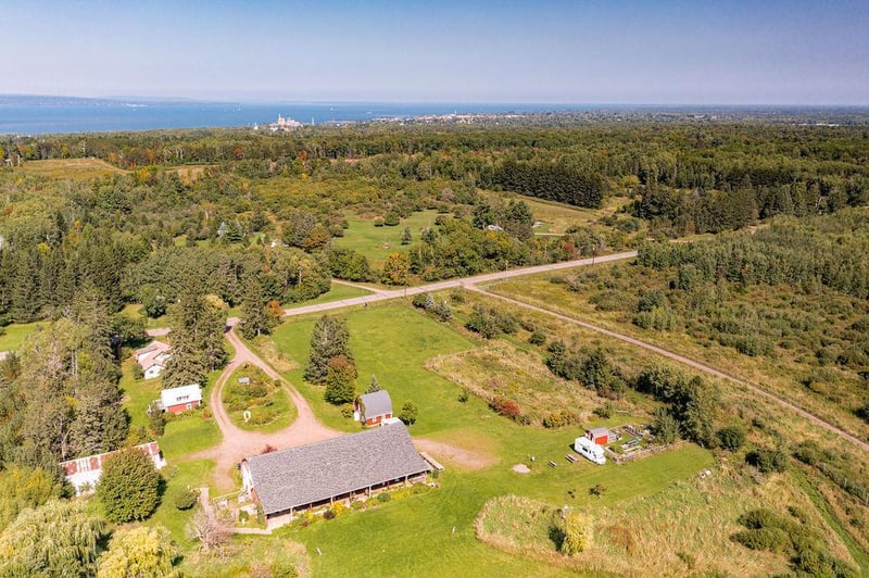 60445 W Summit Rd, Ashland, WI 54806