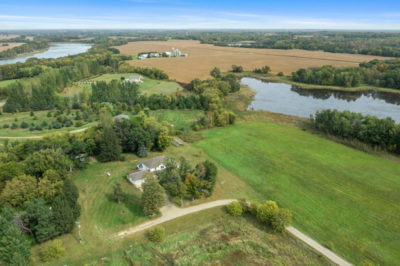4545 349th Ave NE, Cambridge, MN 55008