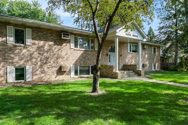 222 Birch St N, Cambridge, MN 55008