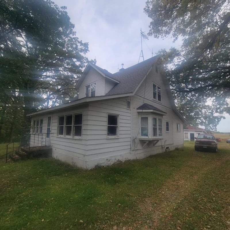 16772 Tomten Rd, Parkers Prairie, MN 56361