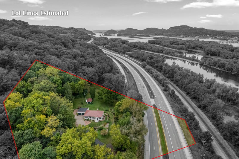 24555 Highway 61, Winona, MN 55987