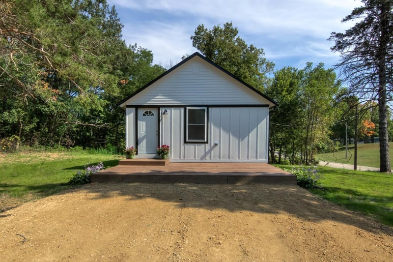 401 Elm St, Pepin, WI 54759