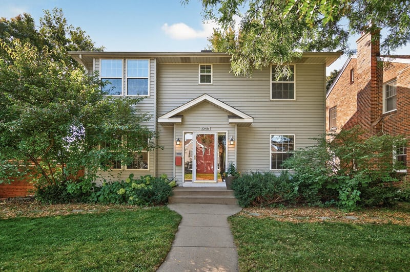 1046 Hoyt Ave W, Saint Paul, MN 55117