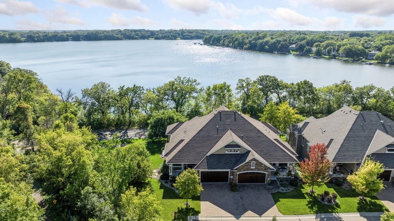 12 Riley Rg, Chanhassen, MN 55317