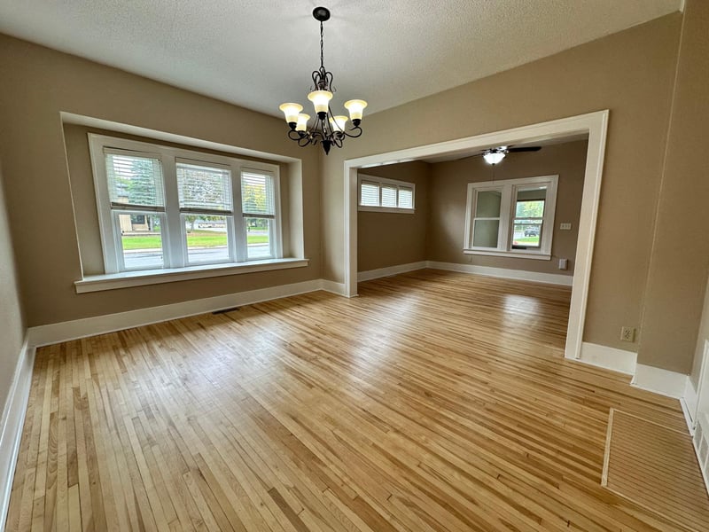 431 Douglas Ave E, Hector, MN 55342