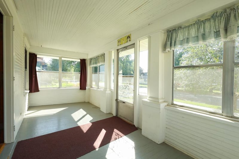 316 E Main St, Hayfield, MN 55940