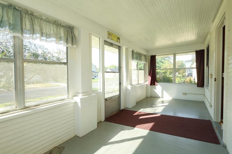 316 E Main St, Hayfield, MN 55940