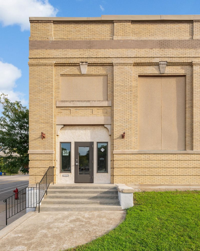 36 Cesar Chavez St, Saint Paul, MN 55107