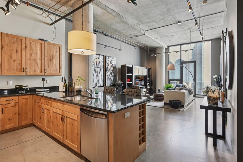 750 S 2nd St #503, Minneapolis, MN 55401