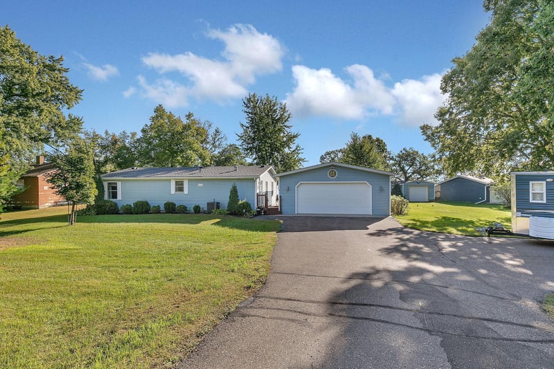 21820 Csah 14, Darwin, MN 55324