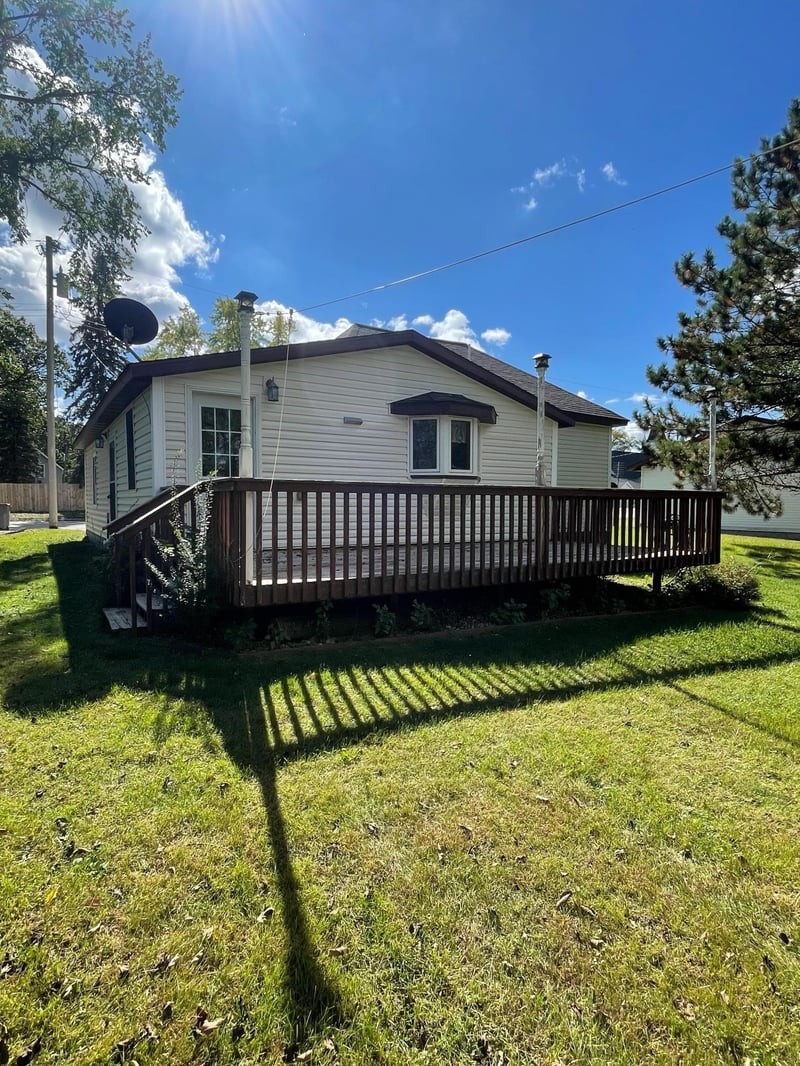 310 E Main St, Parkers Prairie, MN 56361