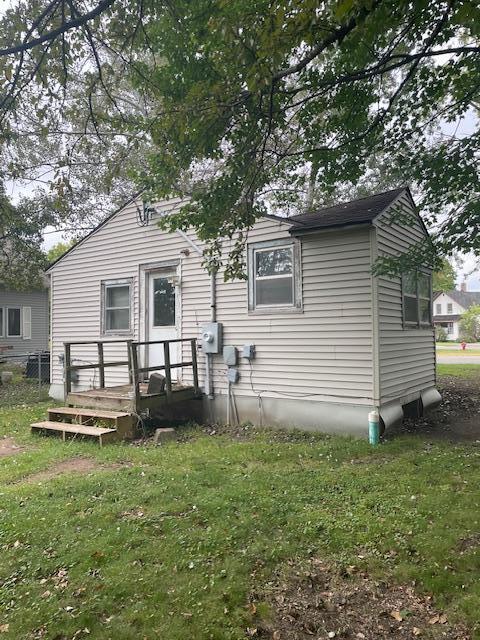 612 E Foster Ave, Luck, WI 54853
