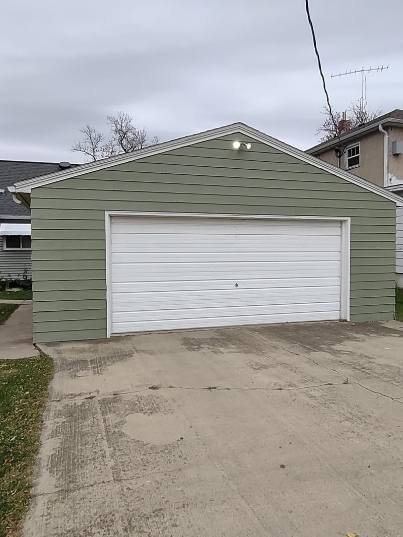 413 5th Ave, Madison, MN 56256