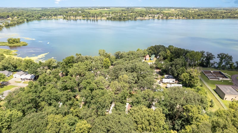 925 Paquin St E, Waterville, MN 56096